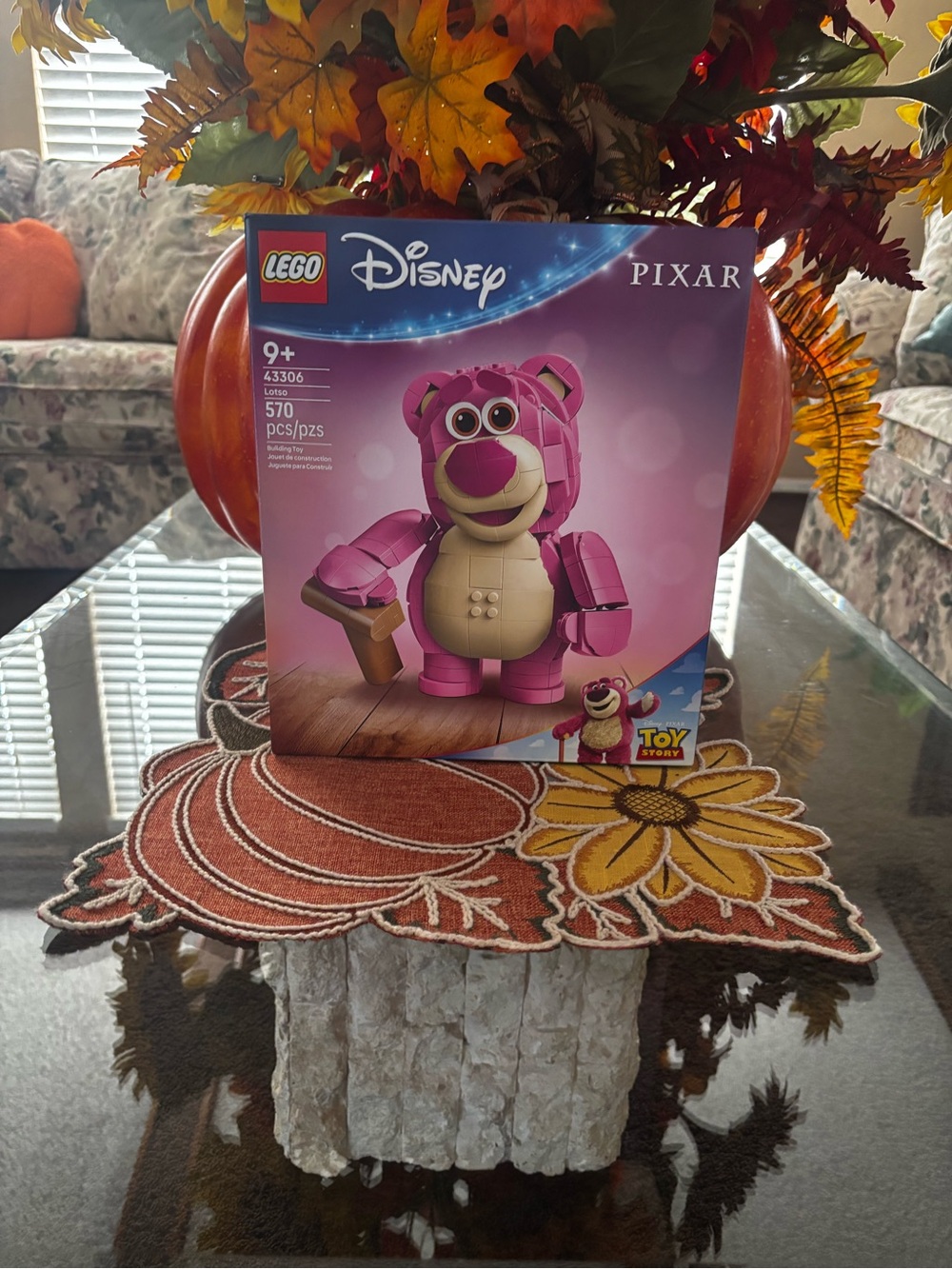 LEGO Disney Pixar Lotso Bear Figure - Pink, Beige